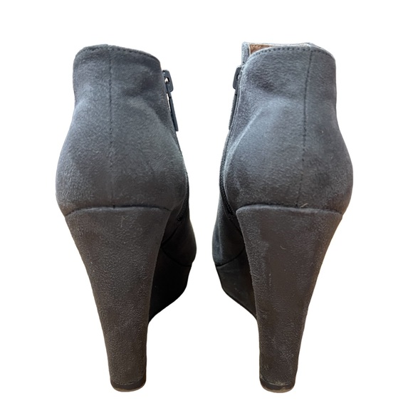 Michael Antonio Faux Suede Platform Greg Booties - Picture 2 of 6